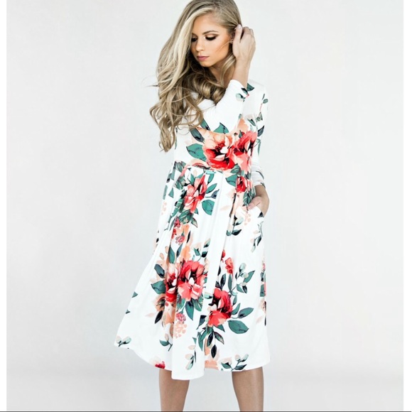 ⚡️🇺🇸🆕➕🍷Beautiful soft floral dress🔥🔥🔥 - Picture 3 of 6